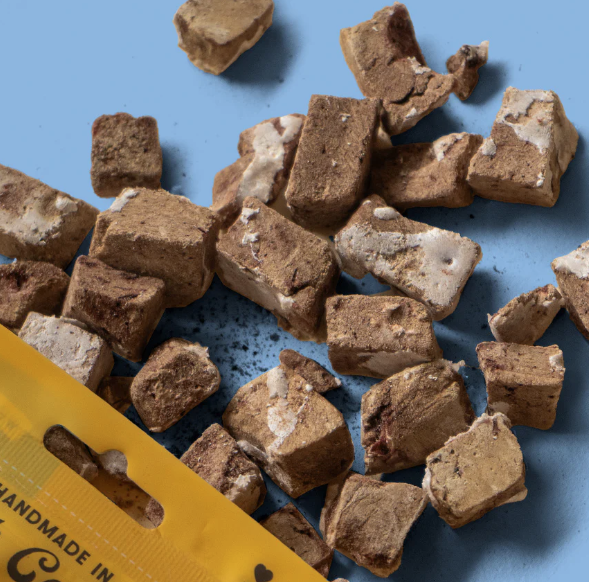 Load image into Gallery viewer, Wild Vibes Beef Liver and Bone Broth Treats 80g