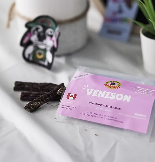 Load image into Gallery viewer, Nammy Treats Venison 90g