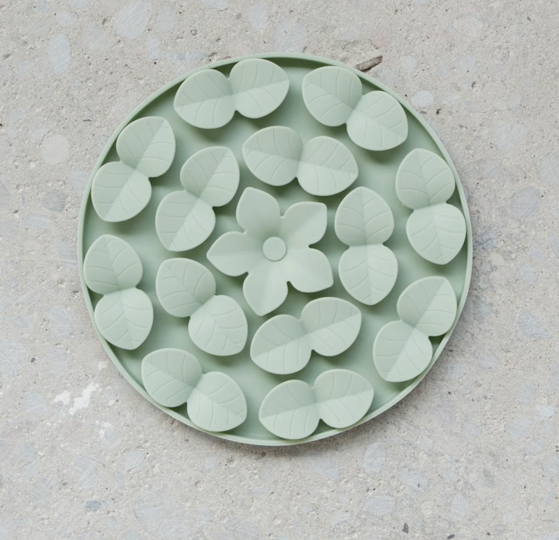 Load image into Gallery viewer, Dexypaws Silicone Snuffle Mat Sage Green