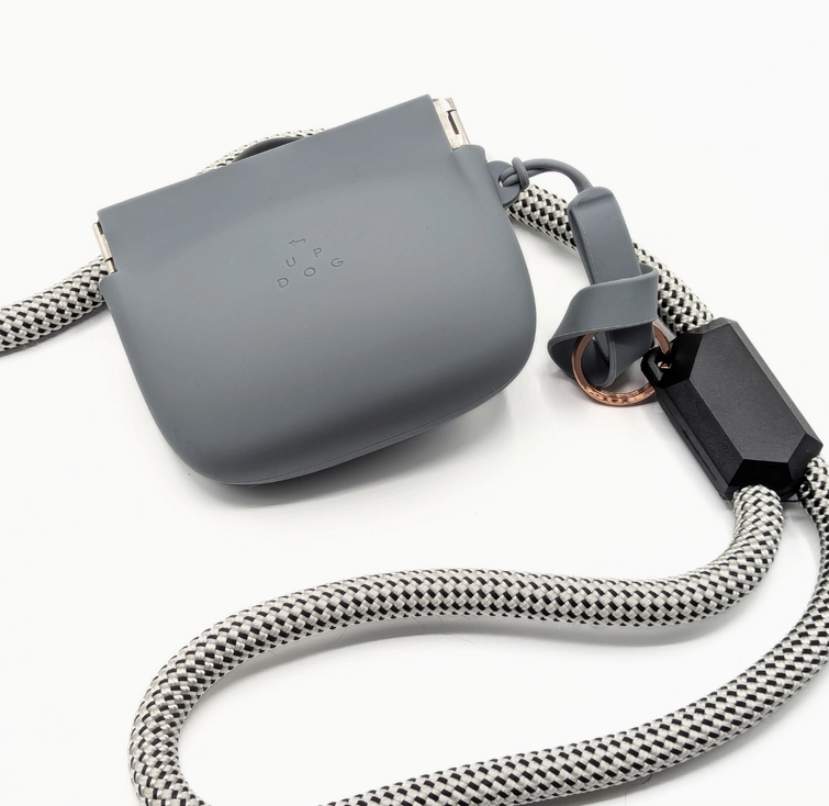 Load image into Gallery viewer, Up Dog Treat Pouch - Discover Dogs