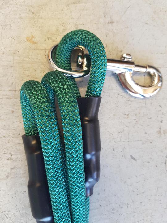 Load image into Gallery viewer, Mountain Dog Leash 6' - Discover Dogs Online