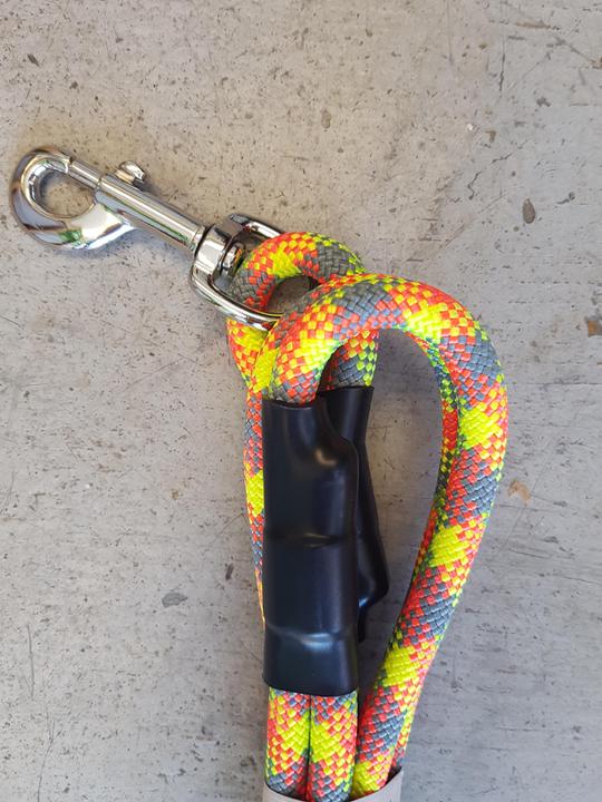 Load image into Gallery viewer, Mountain Dog Leash 6' - Discover Dogs Online