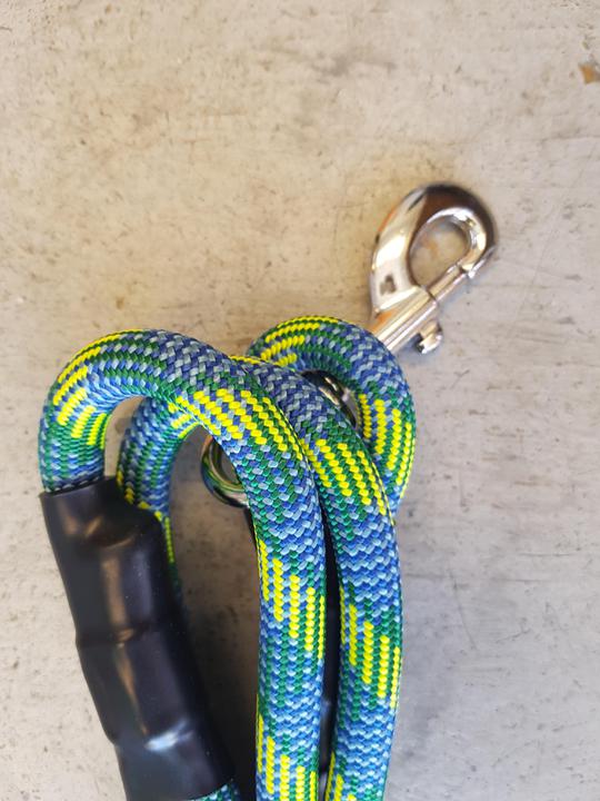 Load image into Gallery viewer, Mountain Dog Leash 6' - Discover Dogs Online