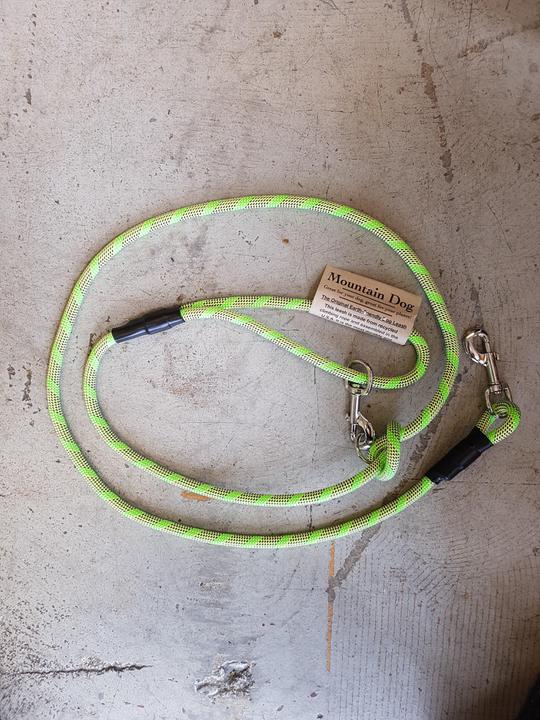 Load image into Gallery viewer, Mountain Dog Amazing Leash Versatile 7' - Discover Dogs Online