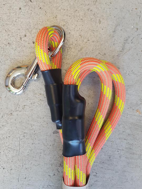Load image into Gallery viewer, Mountain Dog Leash 6' - Discover Dogs Online