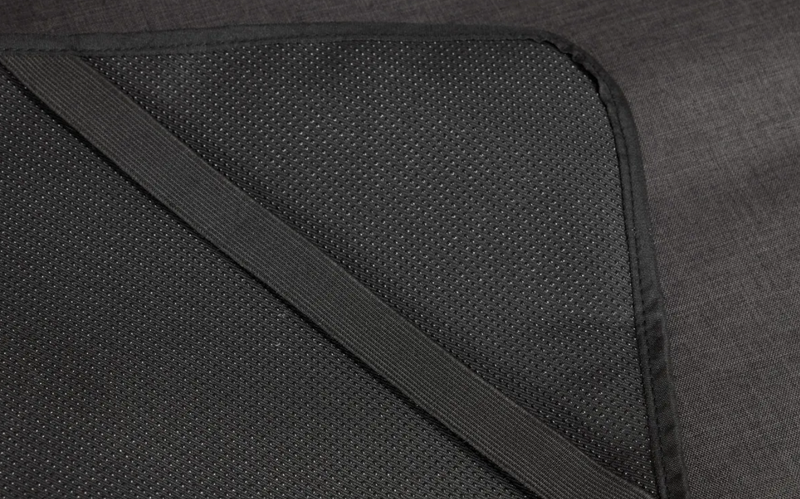 Load image into Gallery viewer, RC Pets Trekker Seat Protector