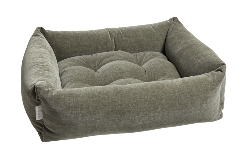 Load image into Gallery viewer, Bowsers The Franklin Bed Small
