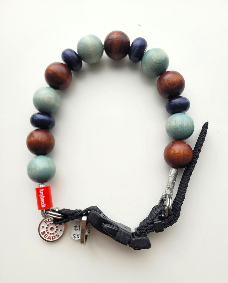 Load image into Gallery viewer, Furrybeads Collar 80 - Cassanova - Discover Dogs
