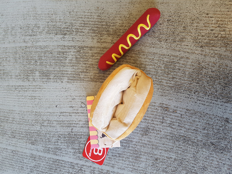Load image into Gallery viewer, PLAY Hotdog - Discover Dogs Online
